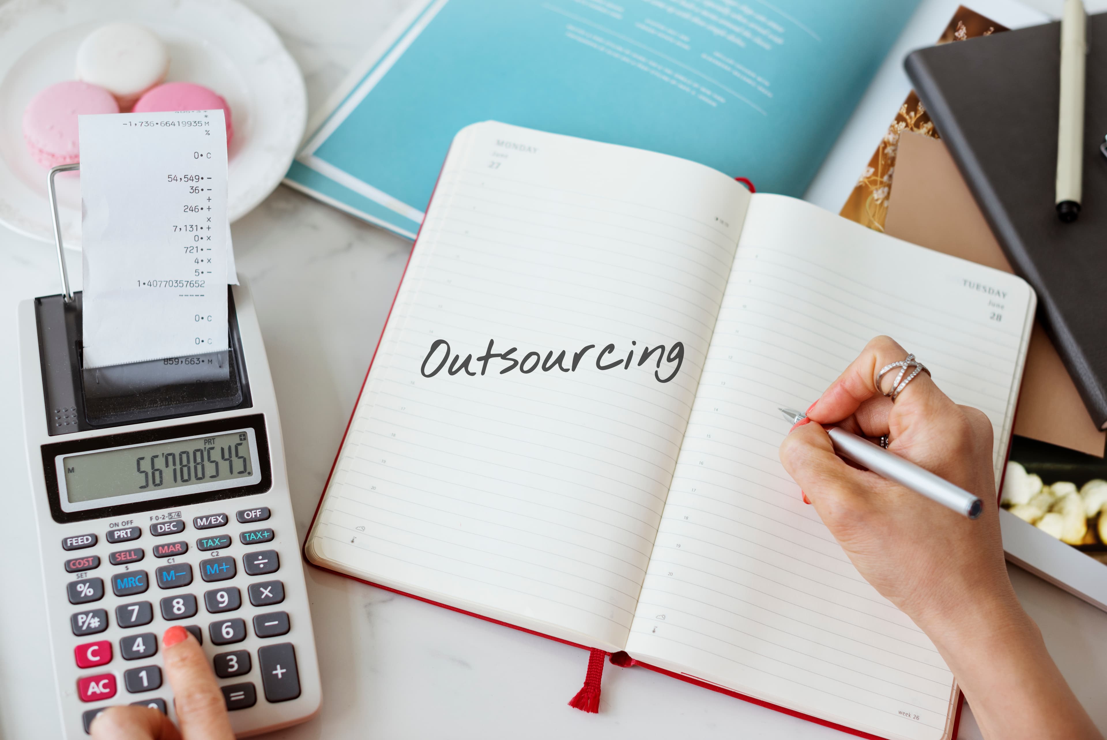 Outsourcing app development in the UK